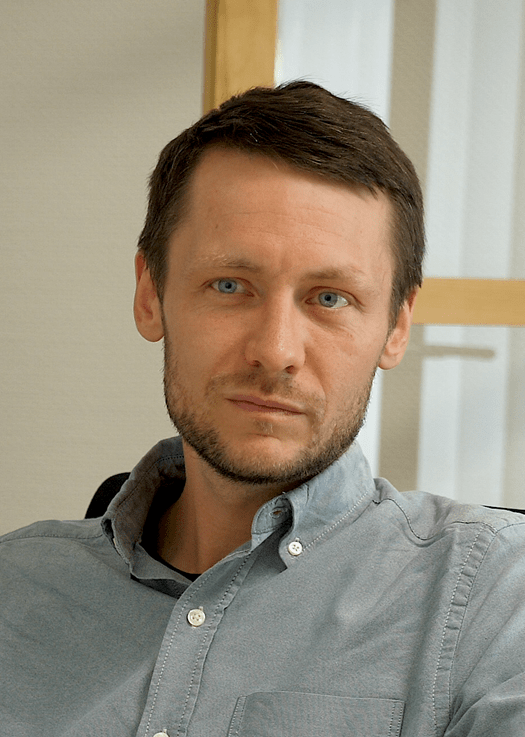 Charles Benoy zugeschnitten